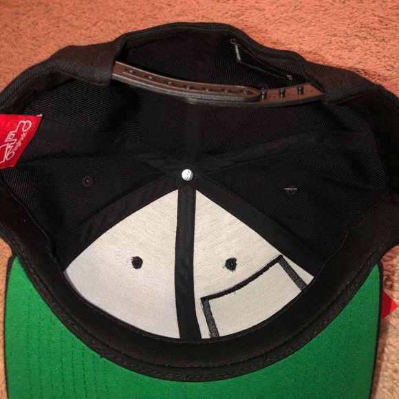 GoPro Hat - Picture 4 of 5